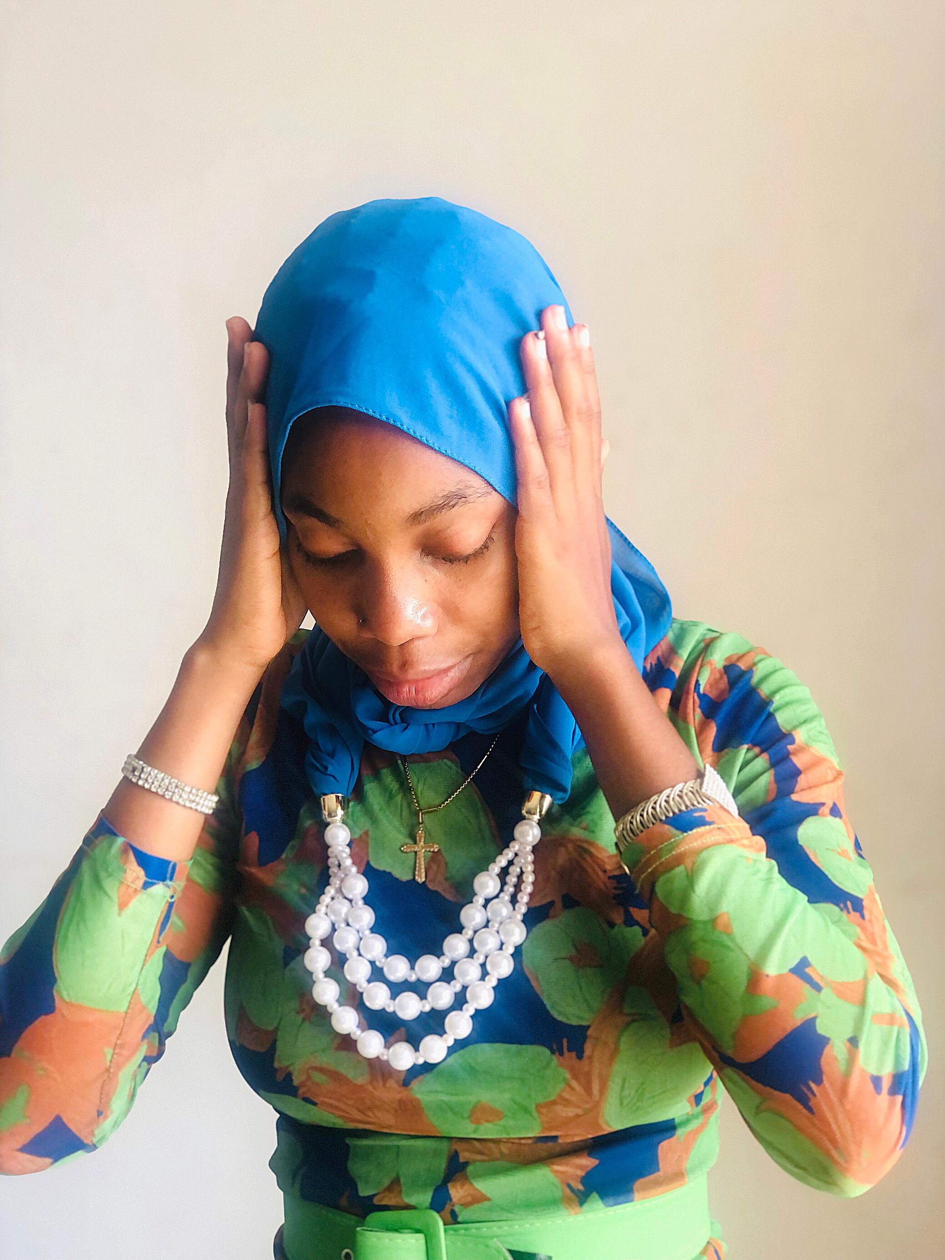 NECKLACE SCARF (THREE LAYERS)