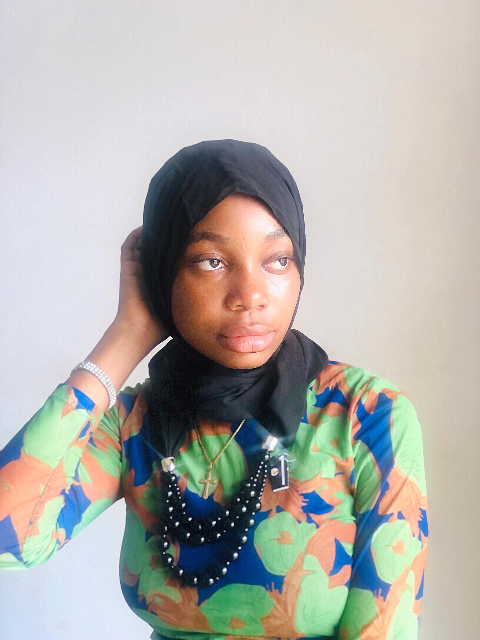 NECKLACE SCARF (THREE LAYERS)